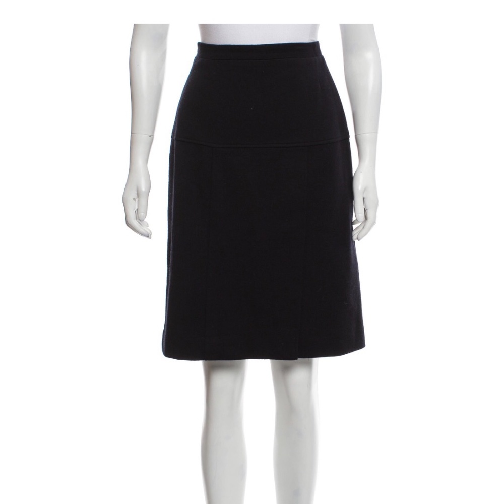 CHANEL Black A-Line Wool Skirt